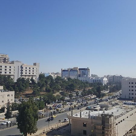 Al Khaleej Hotel Apartments Amman Eksteriør billede