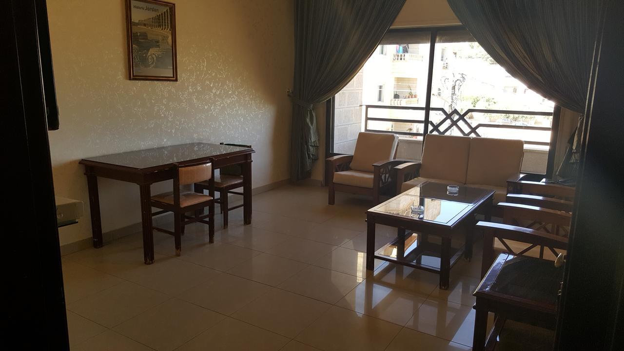 Al Khaleej Hotel Apartments Amman Eksteriør billede